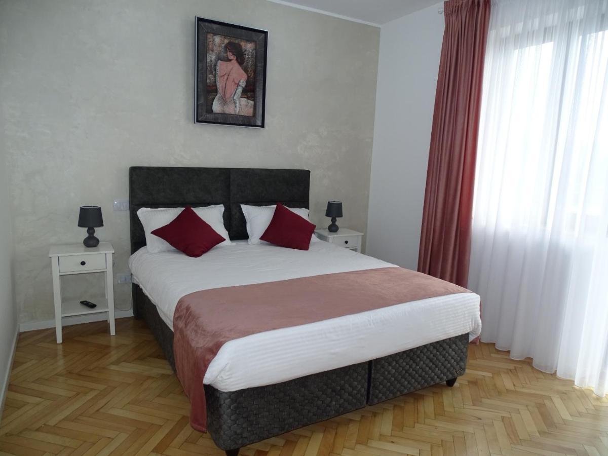 Water Lily Apartment Studio 2 Free Parking- Self Check-In Oradea Exterior photo